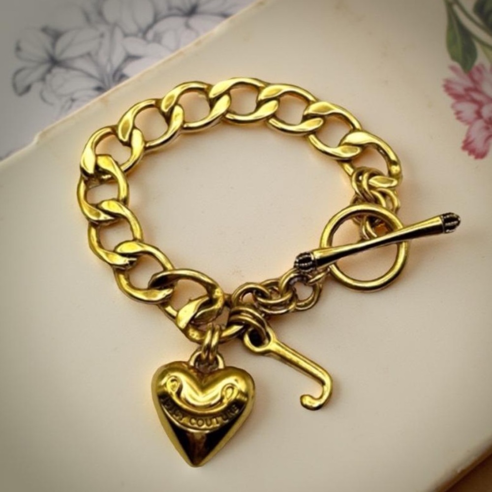 Vintage Juicy Couture Gold Tone Charm Link Toggle Bracelet 7.5" EUC